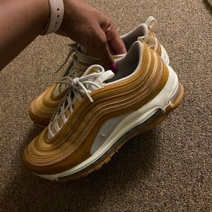 Nike Women’s Air Max